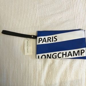 Longchamp Paris 9” wristlet pouch with removable wrist strap